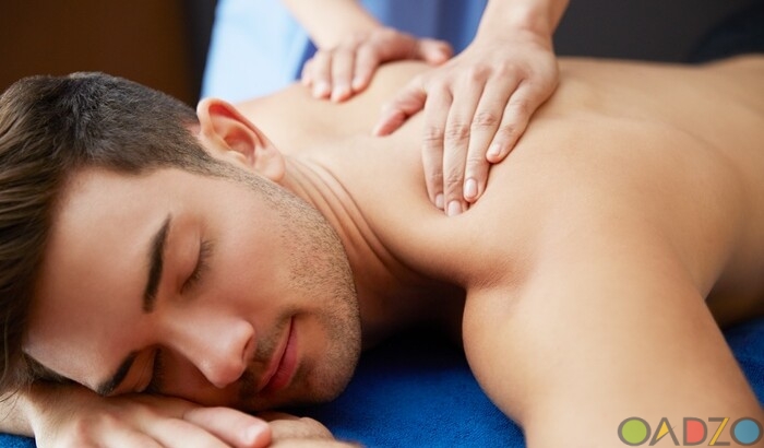 4-Hands-Massage – Copy